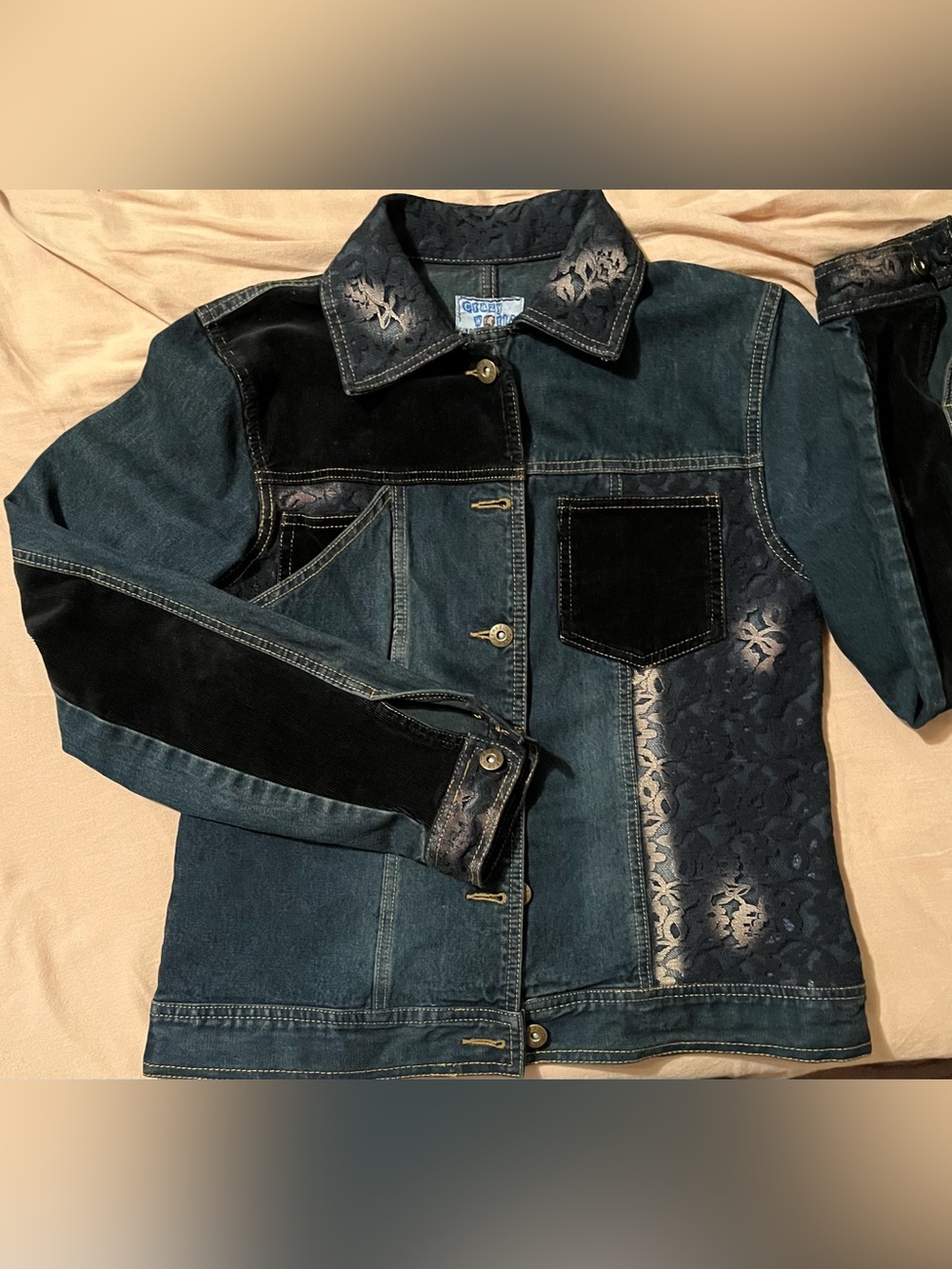 Crazy World Women's Dark Blue Denim & Black Velvet Jacket